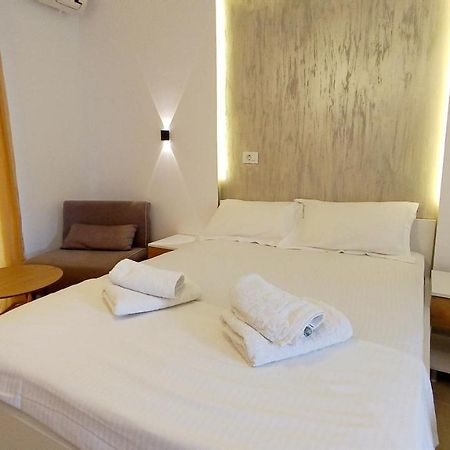 Porto Studios Pefkohori Екстериор снимка