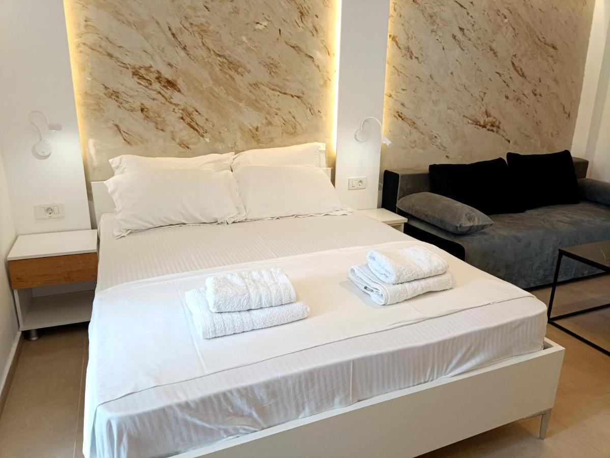 Porto Studios Pefkohori Екстериор снимка
